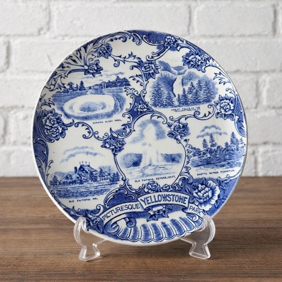 Staffordshire Other - Adams Staffordshire Yellowstone Park Blue Transferware Souvenir Plate 1910s